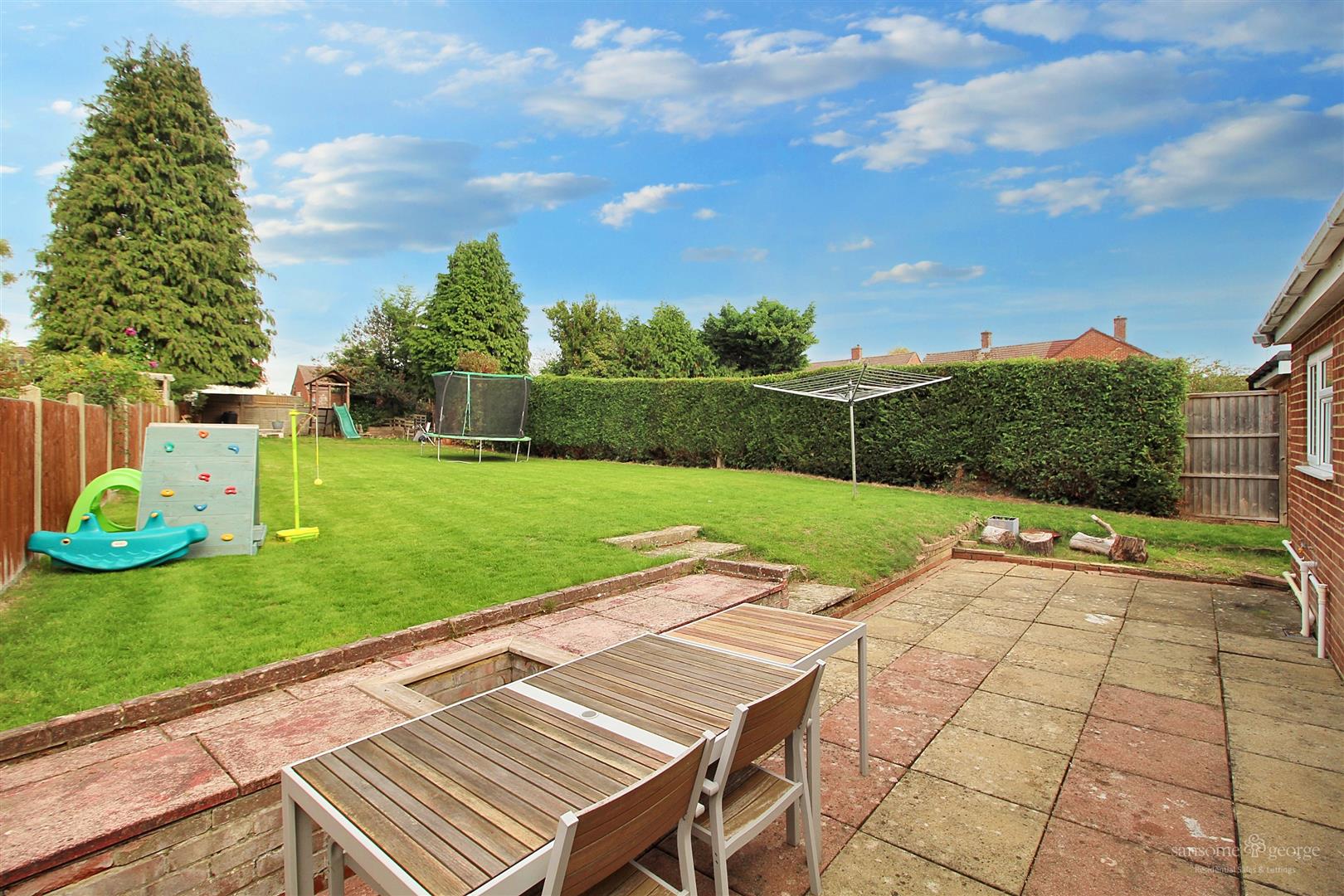 Ashampstead Road, Southcote, Reading